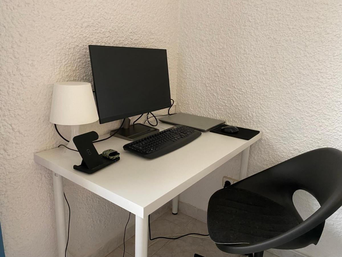 Marbella Skol Apartment Bagian luar foto